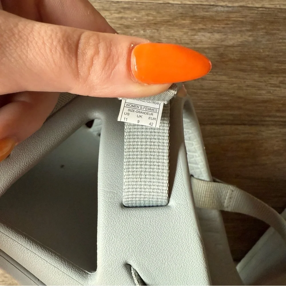 Chaco sandals - Picture 5 of 6